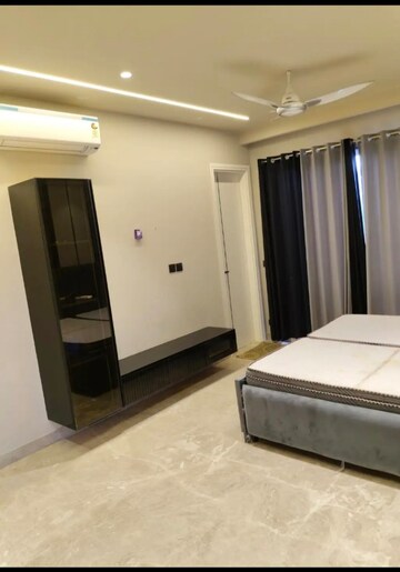 Bedroom in 2 BHK Apartment at Saket – for Rent
