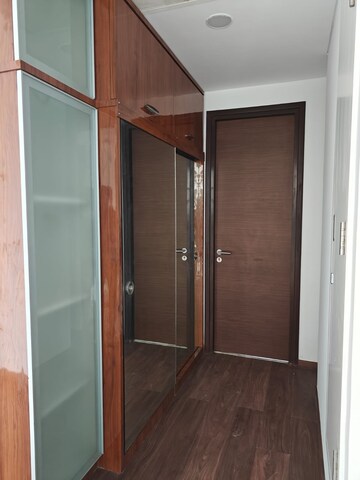Room in 3 BHK Apartment at Bombay Realty Island City Center, Wadala – for Rent
