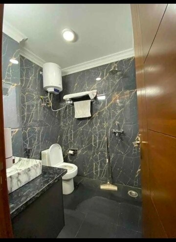 Team Area in 1 BHK Builder Floor at Freedom Fighters Enclave – for Rent