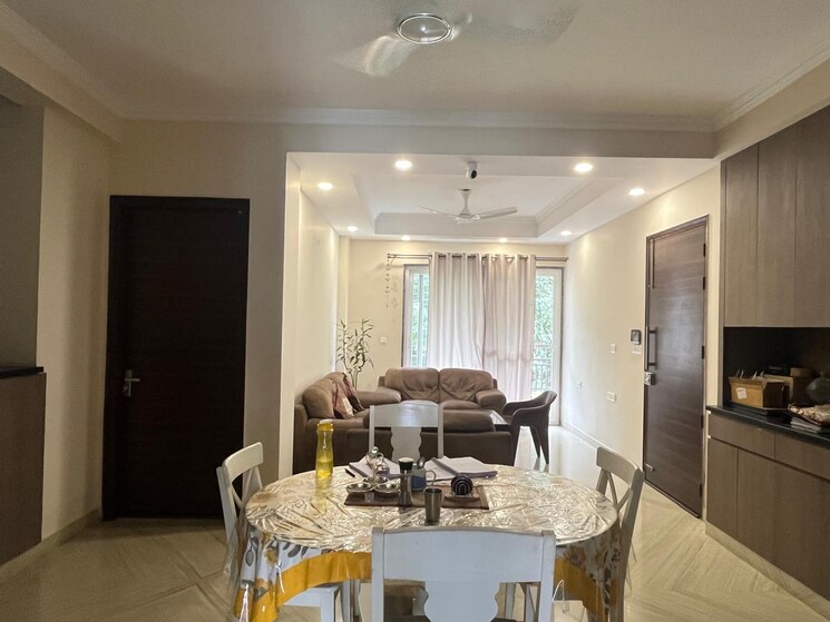 Team Area, sector 43 2 Bedroom 1200 Sq.Ft. Builder Floor In Sector 43 Gurgaon 9094654