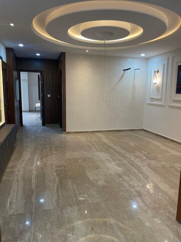 Room in 3 BHK Builder Floor at Sector 2 – for Sale