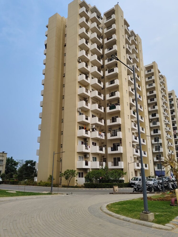 Exterior View, gls-arawali-homes-phase-2 3 Bedroom 746 Sq.Ft. Apartment In Sohna Sector 4 Gurgaon 9094656