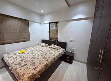 Bedroom in 2 BHK Apartment at Bandra West – for Rent