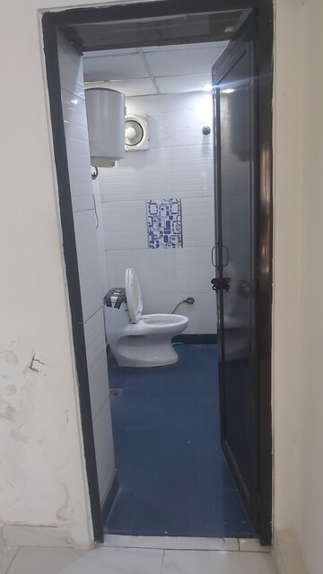 Bathroom in 1 RK Apartment at Mayur Vihar – for Rent