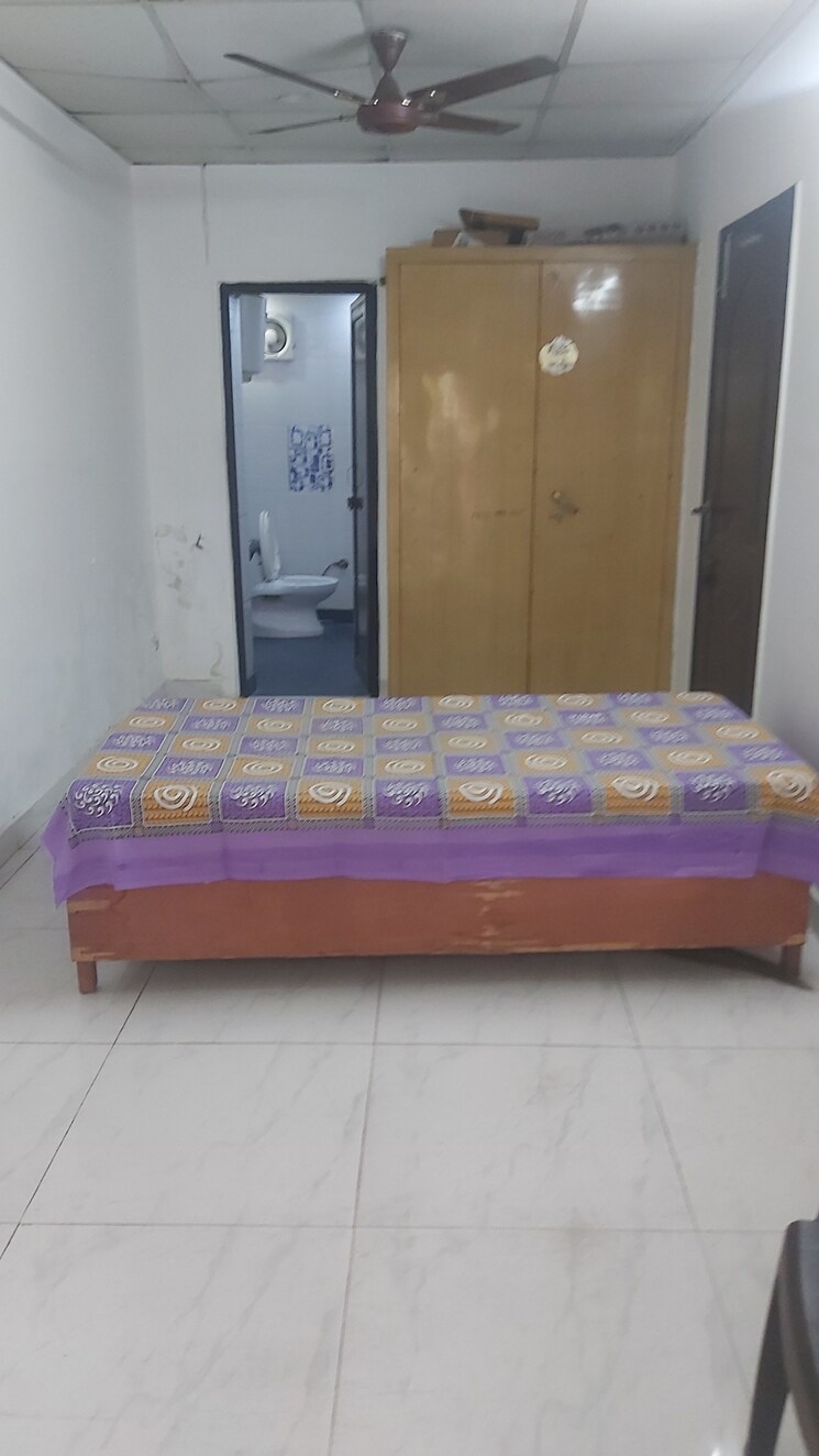 Master Bedroom, mayur vihar 1 RK 220 Sq.Ft. Apartment In Mayur Vihar Delhi 9094685