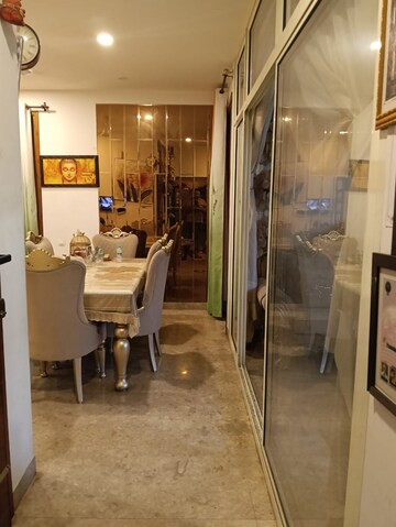 Gym in 3 BHK Builder Floor at Sector 8 – for Sale