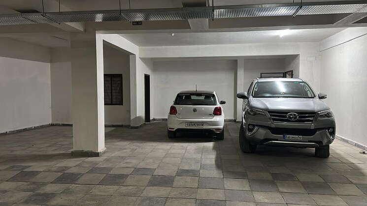  Parking, neeraja-serenity 4 Bedroom 3047 Sq.Ft. Villa In Horamavu Bangalore 9094672