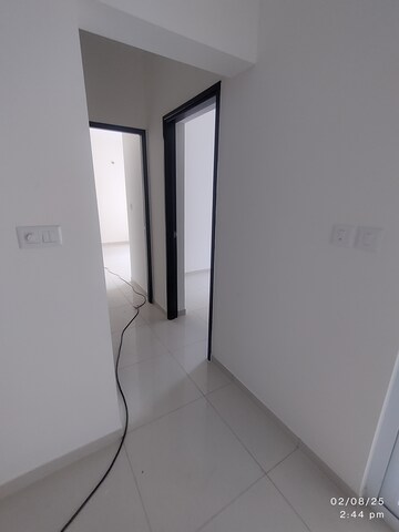 Room in 2.5 BHK Apartment at Provident Capella, Whitefield – for Sale