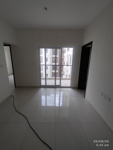 Room in 2.5 BHK Apartment at Provident Capella, Whitefield – for Sale