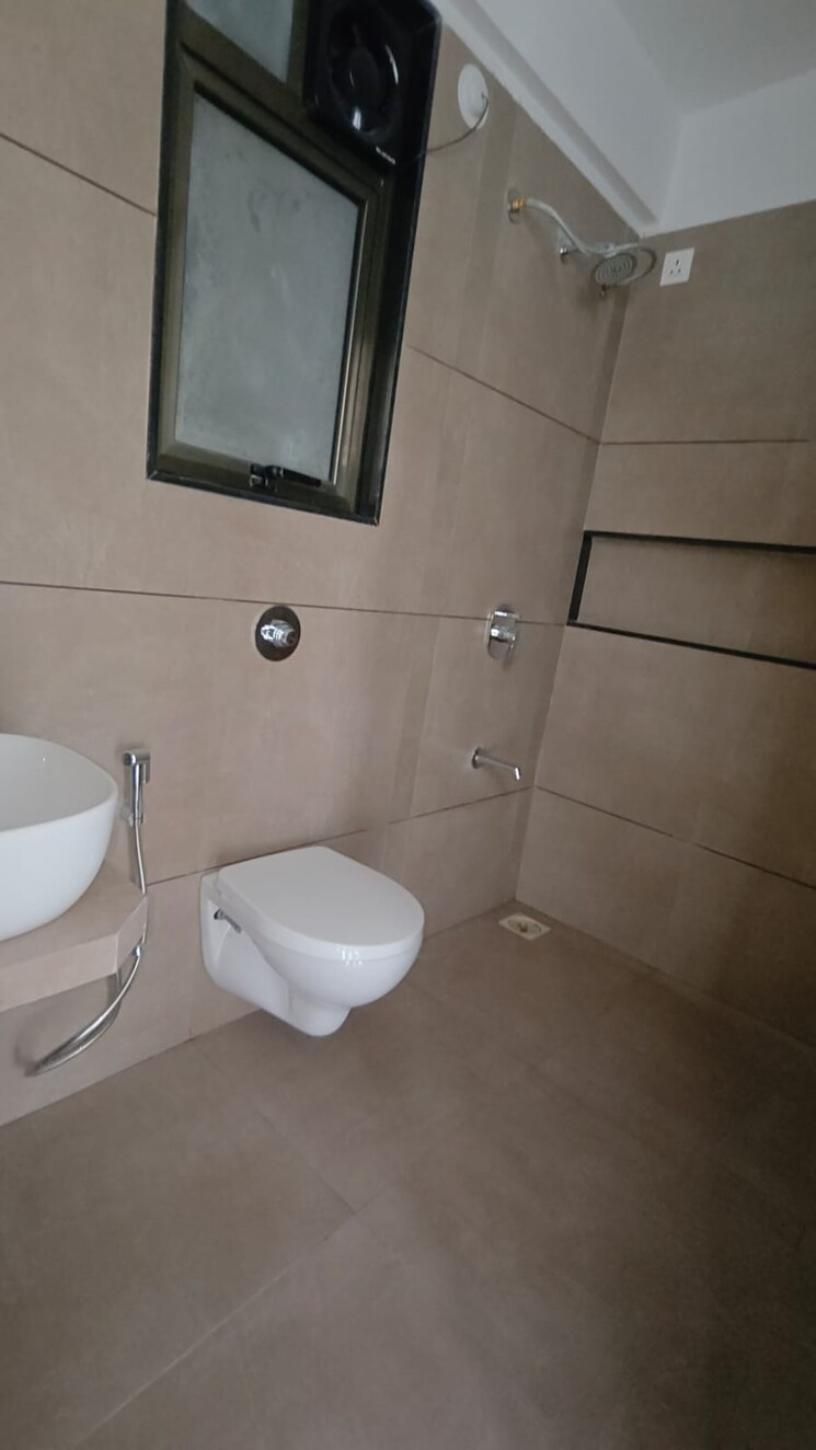 Bathroom, kanchan-osian-one-and-only 2 Bedroom 1083 Sq.Ft. Apartment In Koregaon Park Pune 9094740