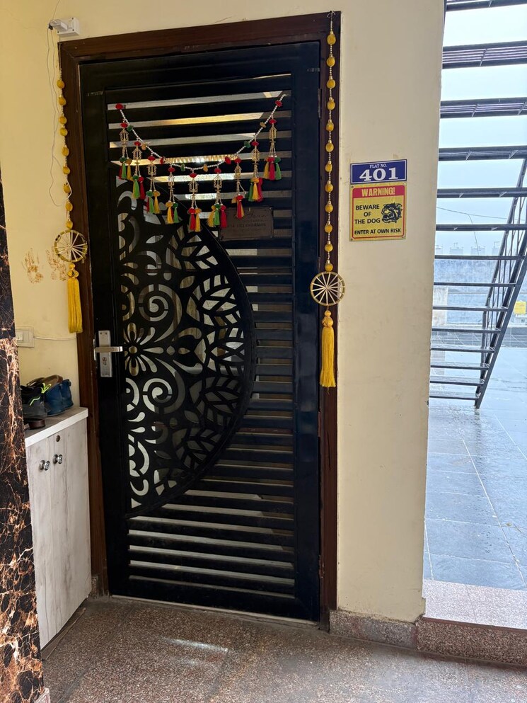 Exterior View, laxman vihar phase 2 3 Bedroom 900 Sq.Ft. Builder Floor In Laxman Vihar Phase 2 Gurgaon 9094737