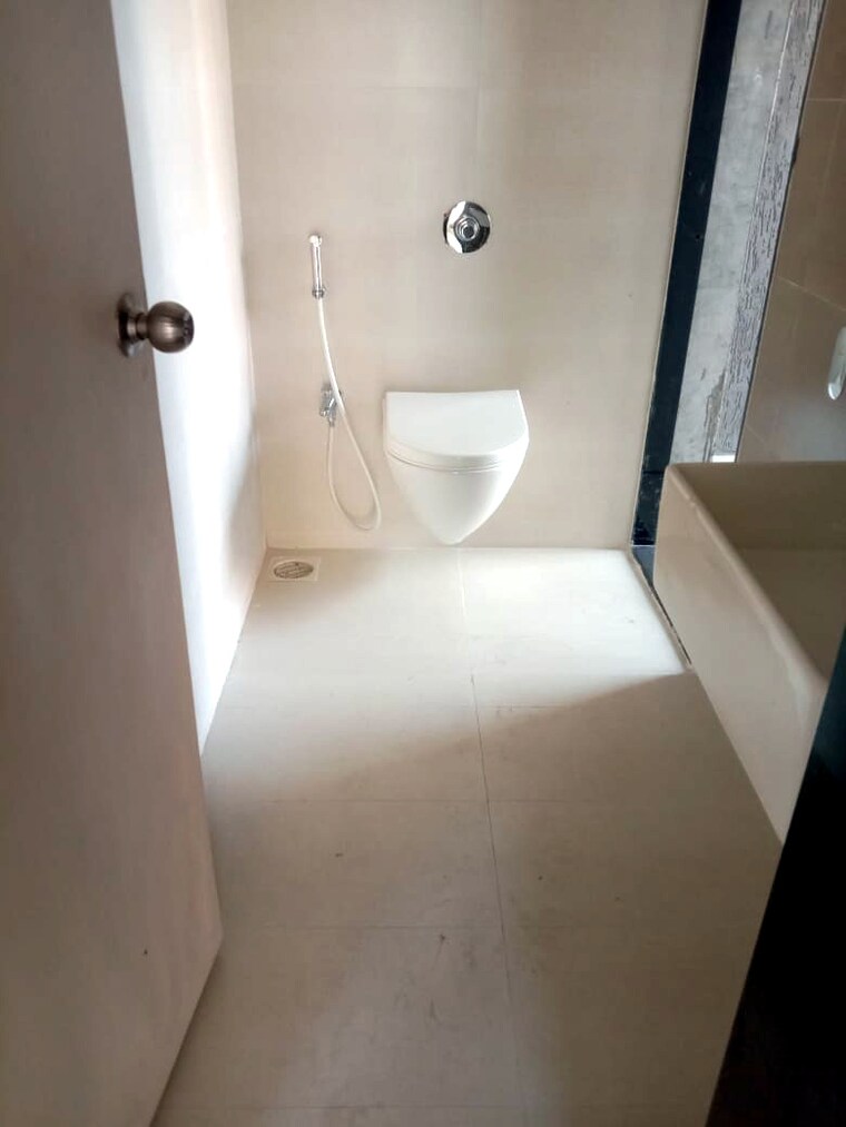 Bathroom, ashar-metro-towers 2 Bedroom 644 Sq.Ft. Apartment In Vartak Nagar Thane 9094744