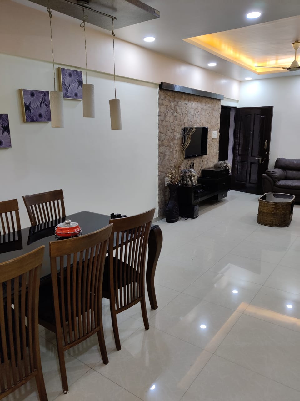 2 BHK Apartment For Rent in Kumar Kruti