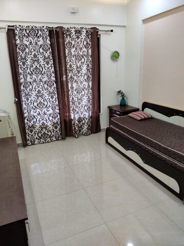 Bedroom in 2 BHK Apartment at Kumar Kruti, Kalyani Nagar – for Rent