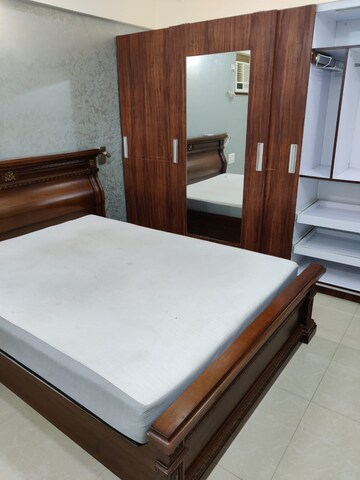 Bedroom in 2 BHK Apartment at Kumar Kruti, Kalyani Nagar – for Rent