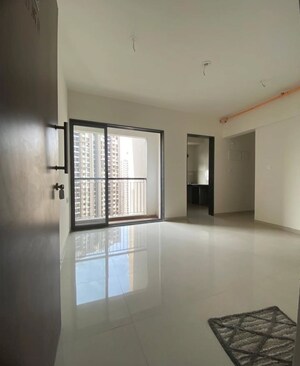 Room in 2 BHK Apartment at Runwal Eirene, Balkum Pada – for Sale