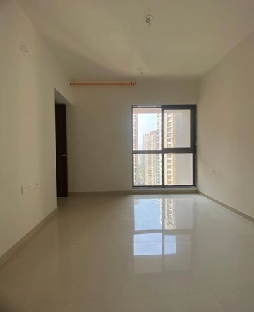 Room in 2 BHK Apartment at Runwal Eirene, Balkum Pada – for Sale