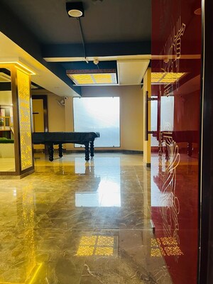 Furnished Amenities in 4 BHK Apartment at Ratan Galaxy, Vrindavan Yojna – for Sale