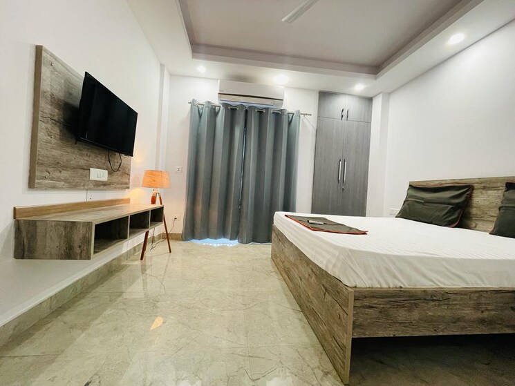 Bedroom, dlf-city-phase-v 1 Bedroom 650 Sq.Ft. Builder Floor In Dlf Phase V Gurgaon 9094859