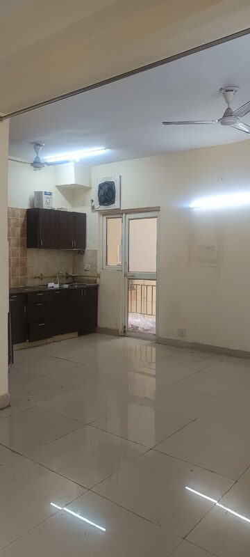 Kitchen in 3 BHK Apartment at Aims Golf City, Sector 75 – for Rent