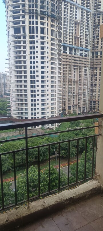 3 BHK Apartment – Exterior View View at Aims Golf City, Sector 75 - for Rent