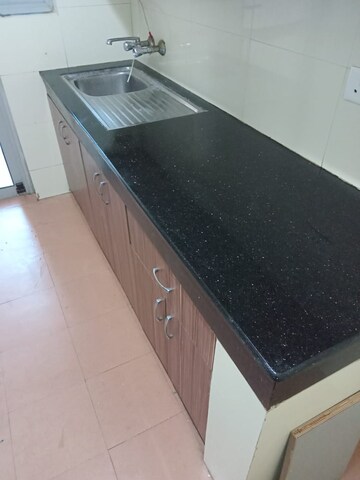 Furnished Amenities in 4 BHK Apartment at Pioneer Park Phase 1, Sector 61 – for Rent