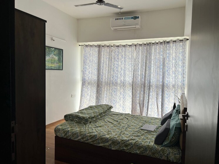 Bedroom, andheri west 3 Bedroom 1200 Sq.Ft. Apartment In Andheri West Mumbai 9095002