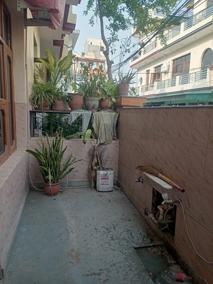 Balcony, dhakoli 2 Bedroom 675 Sq.Ft. Builder Floor In Dhakoli Zirakpur 9095064