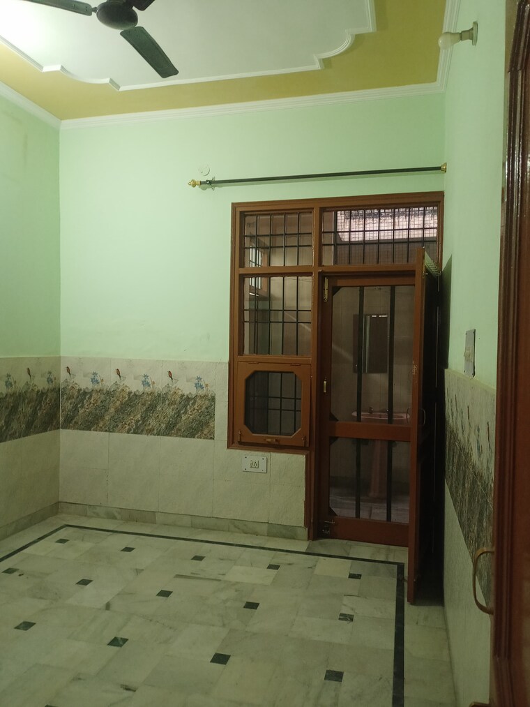 Room, dhakoli 2 Bedroom 675 Sq.Ft. Builder Floor In Dhakoli Zirakpur 9095064