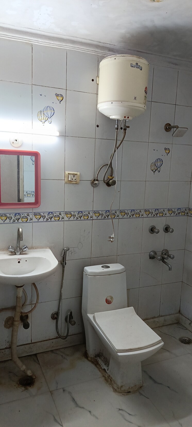 Bathroom, saket 2 Bedroom 1500 Sq.Ft. Builder Floor In Saket Delhi 9095110