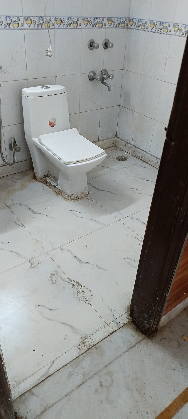 Bathroom, saket 2 Bedroom 1500 Sq.Ft. Builder Floor In Saket Delhi 9095110