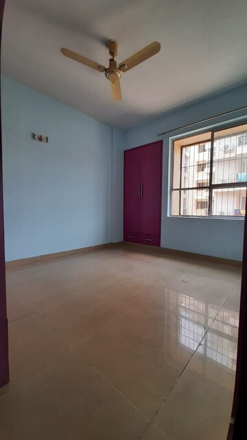 Room in 3 BHK Apartment at Eros Rosewood Villas, Sector 50 – for Rent