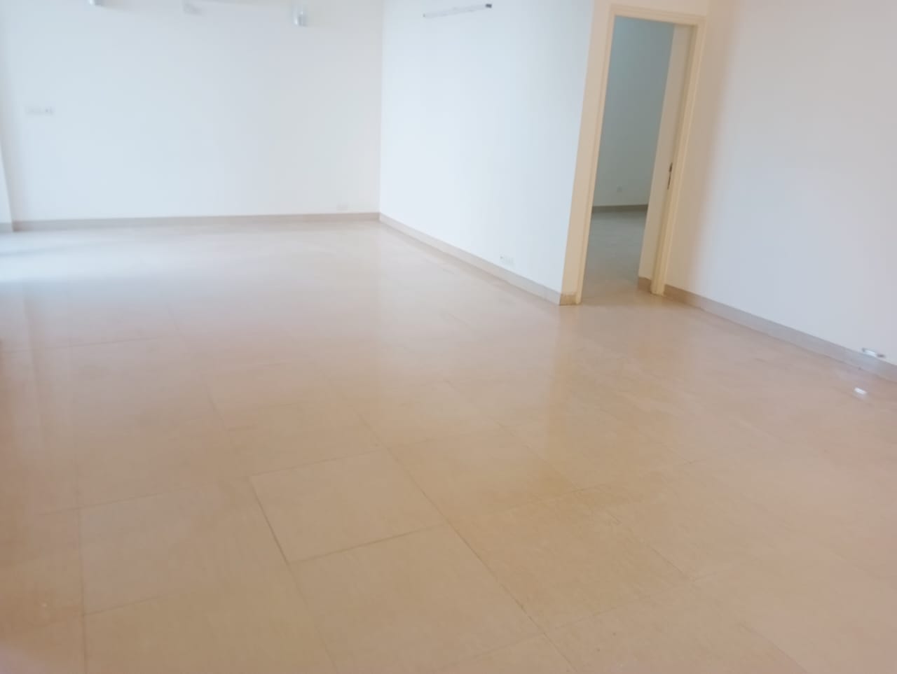 3 BHK + Study Room Apartment For Rent in Emaar Emerald Floors Premier