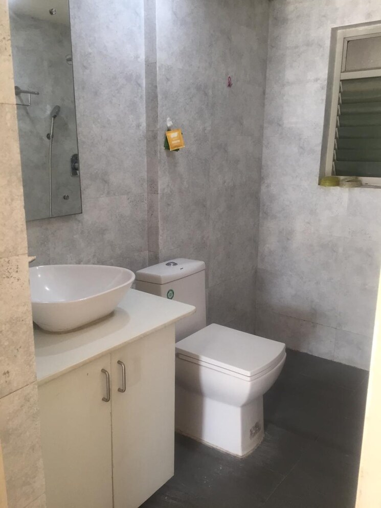 Bathroom, esteem-enclave 2 Bedroom 1100 Sq.Ft. Apartment In Arekere Bangalore 9095104