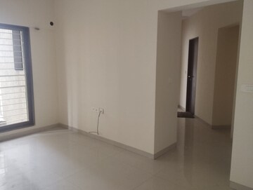 Room in 2 BHK Apartment at Acme Ozone, Manpada – for Rent