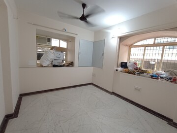 Room in 3 BHK Apartment at Om Sai Shree CHS, Vashi Sector 28 – for Rent