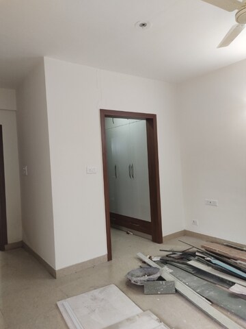  3 BHK Apartment at Sector 19b Dwarka – for Rent