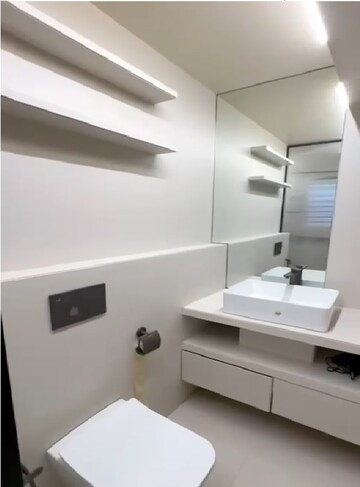 Attached Bathroom in 4 BHK Apartment at Kailash Jyot, Ghatkopar East – for Rent