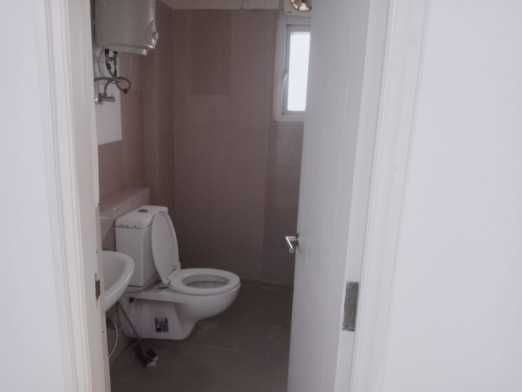 Bathroom, today-princeton-floors 3 Bedroom 1600 Sq.Ft. Builder Floor In Sector 51 Gurgaon 9095241