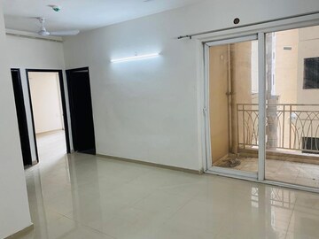 Room in 2 BHK Apartment at Mahagun Mywoods, Sector 16c Greater Noida – for Rent