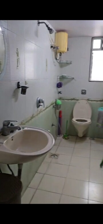 Bathroom in 2 BHK Apartment at Seven Bunglow – for Rent