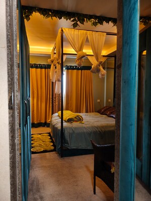 Bedroom in 3 BHK Apartment at HDIL Metropolis Residences, Andheri West – for Sale