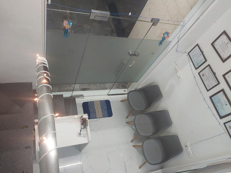 Team Area, siddhi-highland-gardens Commercial Shop 200 Sq.Ft. In Dhokali Thane 9095415