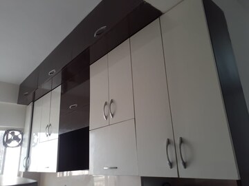 Furnished Amenities in 3 BHK Apartment at Adore Happy Homes Grand, Sector 85 – for Rent