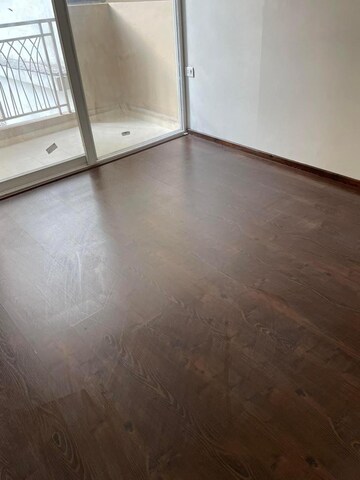 2 BHK Apartment For Rent in Mahagun Mywoods, Sector 16c Greater Noida