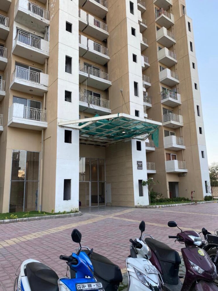 Exterior View, mahagun-mywoods 2 Bedroom 960 Sq.Ft. Apartment In Sector 16c Greater Noida Greater Noida 9095430