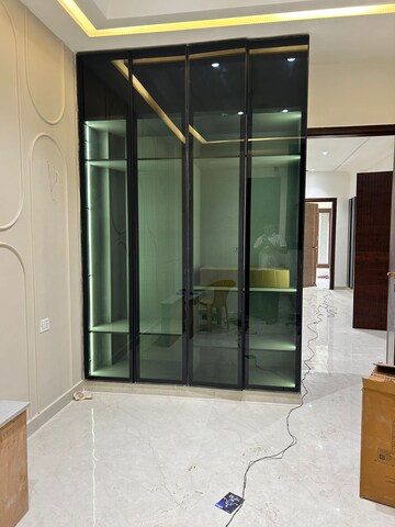 Building Lobby in 2 BHK Builder Floor at Shakti Khand 2 – for Rent