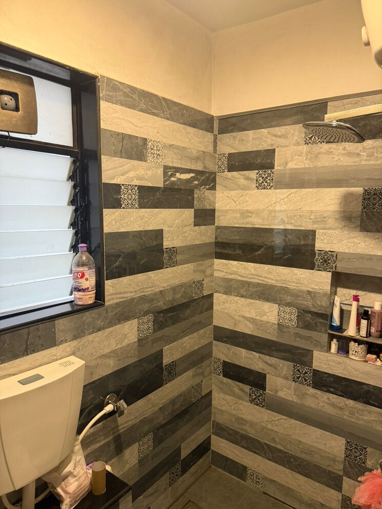 Attached Bathroom, shriniwas-serene-county 2 Bedroom 1000 Sq.Ft. Apartment In Nanded Pune 9095434