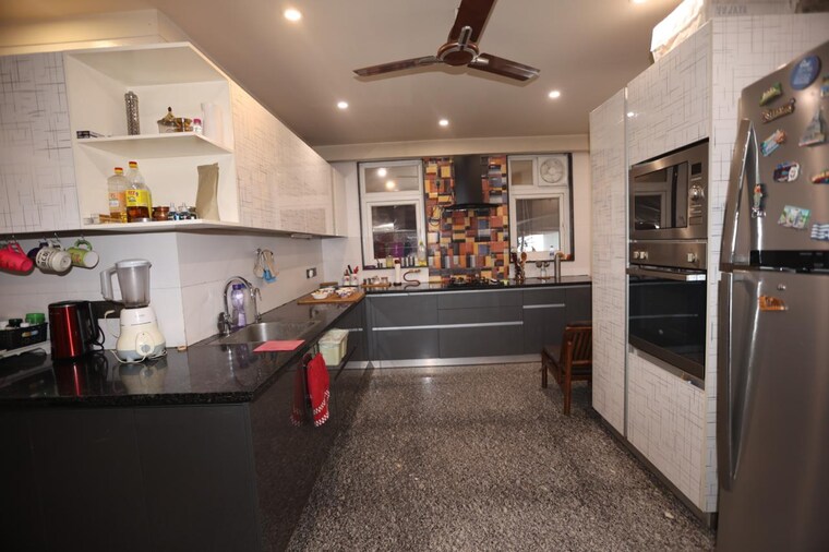 Kitchen, pamposh enclave 4 Bedroom 700 Sq.Yd. Builder Floor In Pamposh Enclave Delhi 9095444