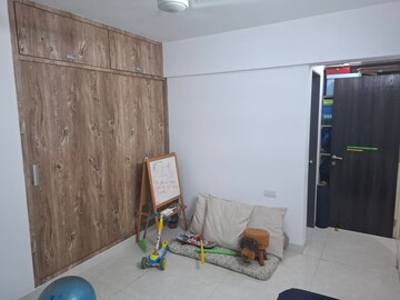 Team Area in 3 BHK Apartment at Neelkanth Greens, Manpada – for Rent
